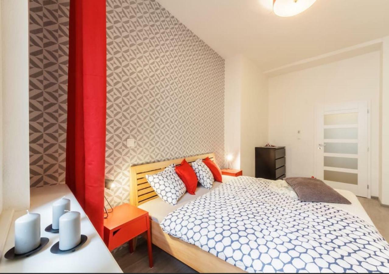 Central Prague Crown Apartments 외부 사진