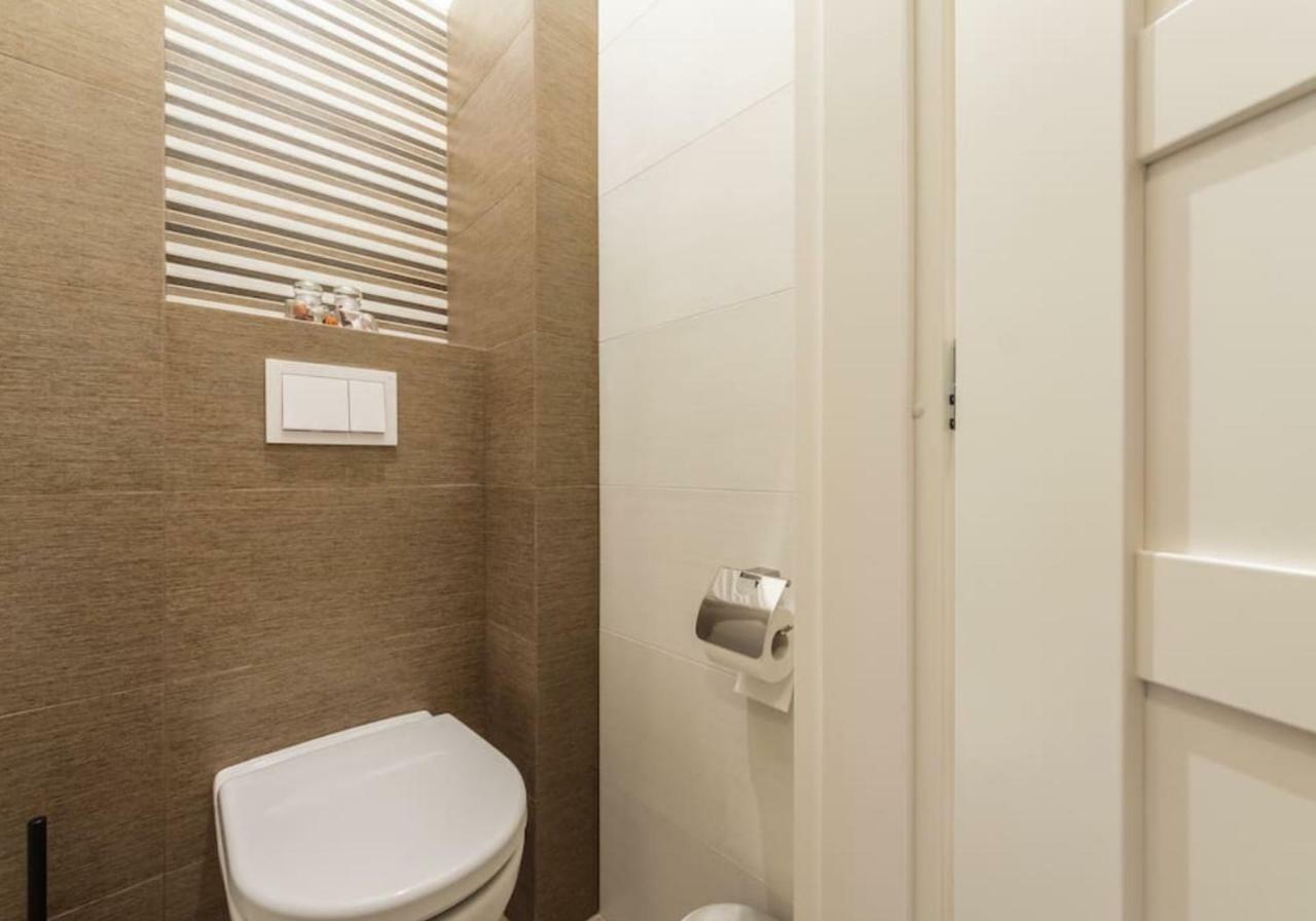 Central Prague Crown Apartments 외부 사진