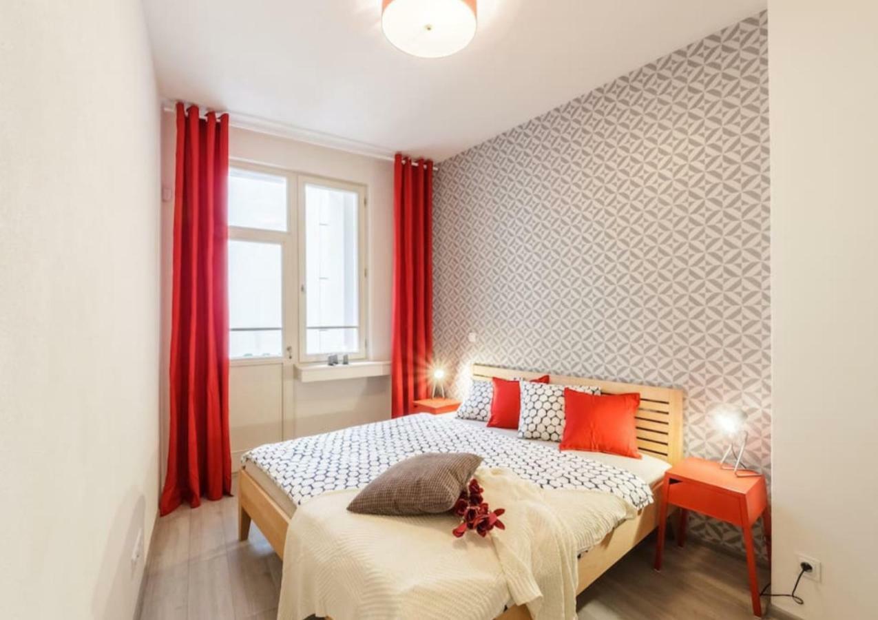 Central Prague Crown Apartments 외부 사진