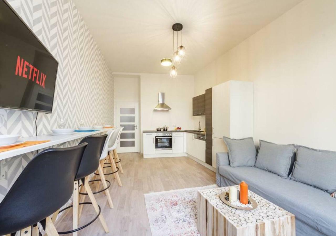 Central Prague Crown Apartments 외부 사진