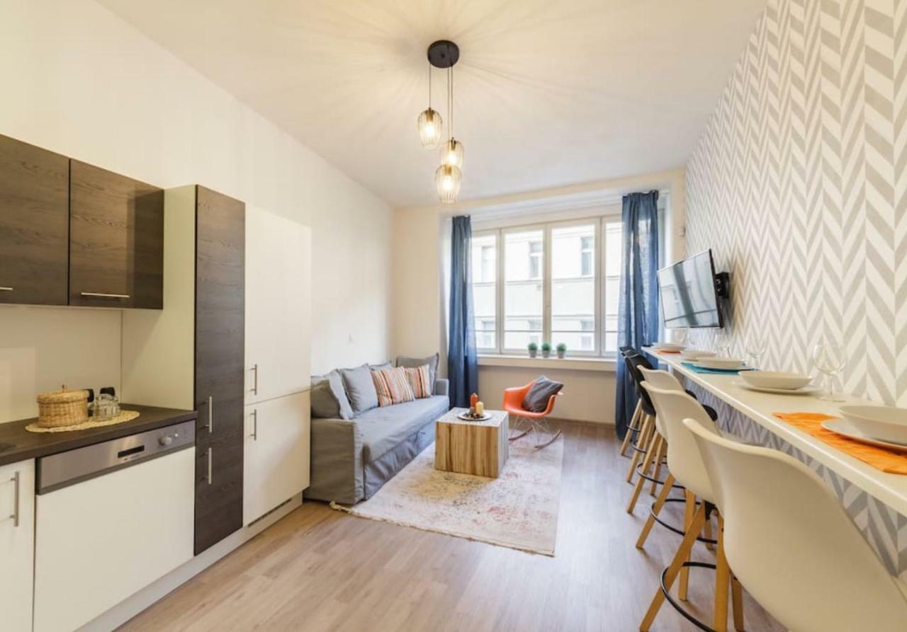 Central Prague Crown Apartments 외부 사진